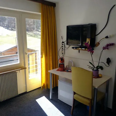 Couette-café Matterhorn Golf 2*