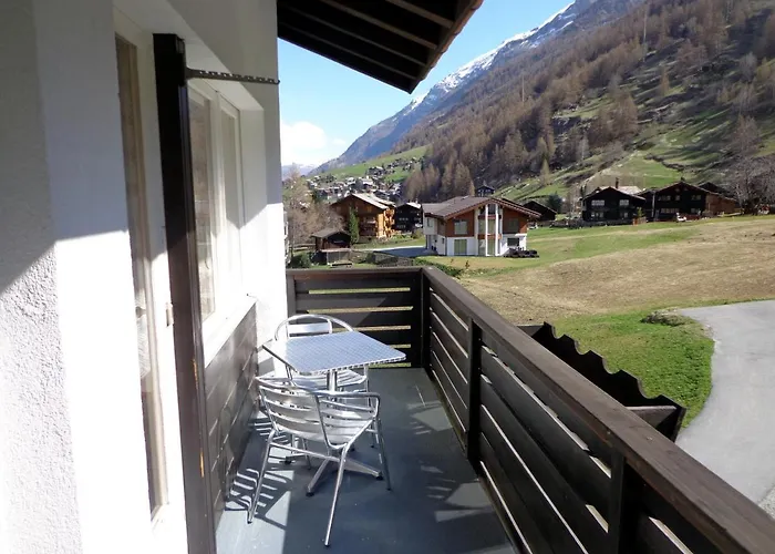 Matterhorn Golf Oda ve Kahvaltı 2*