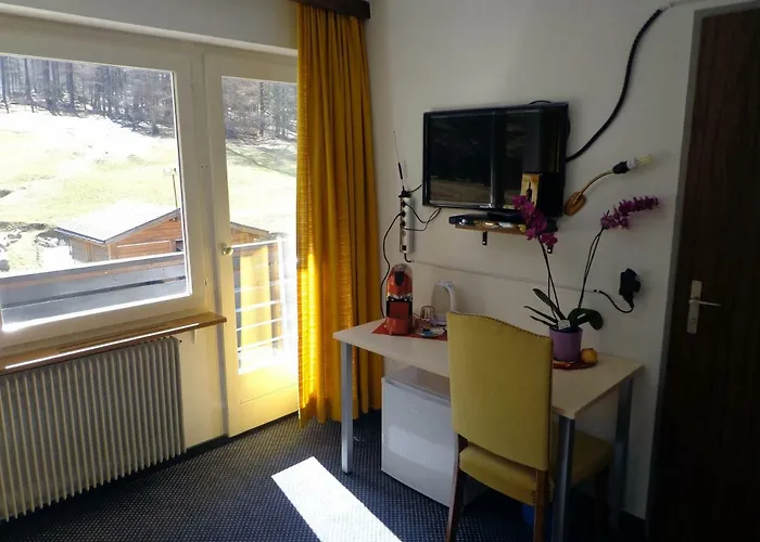 Oda ve Kahvaltı Matterhorn Golf 2*