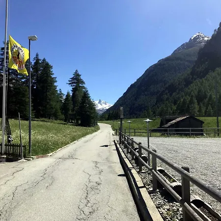 B&B Matterhorn Golf